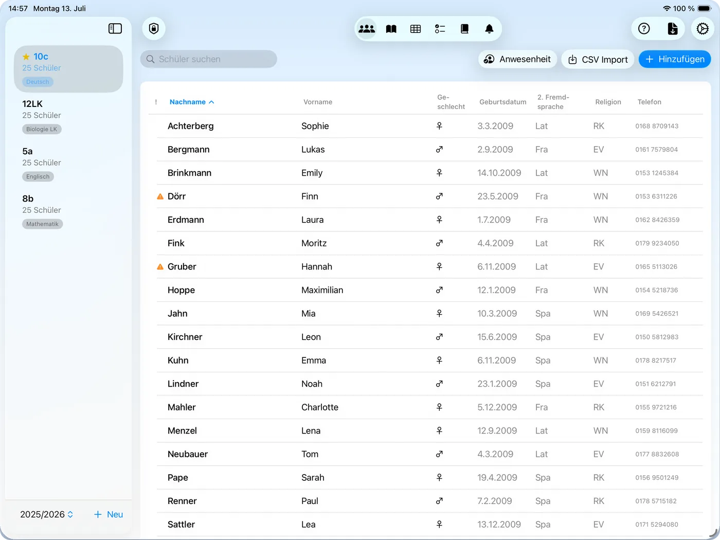 Schülerliste in NotenPilot mit Suchfeld, Anwesenheit, CSV-Import und Stammdaten der Klasse